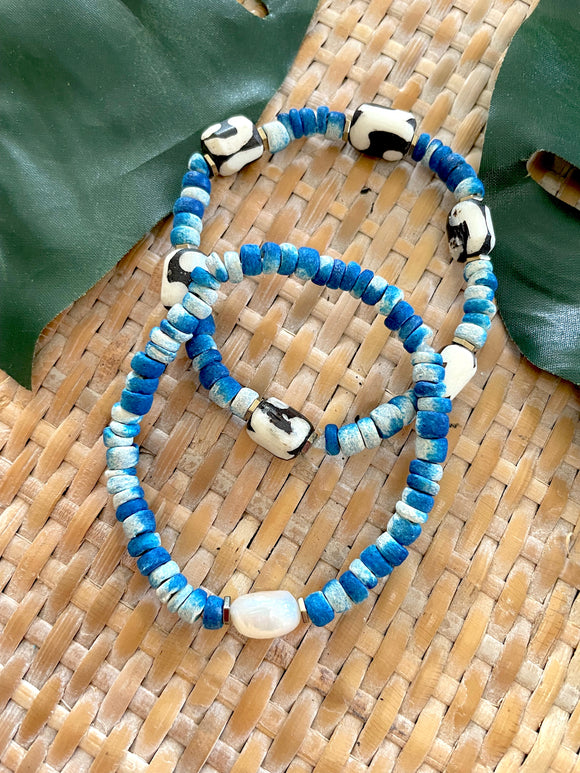 Tie Dyed Coconut Shell Bracelet Set