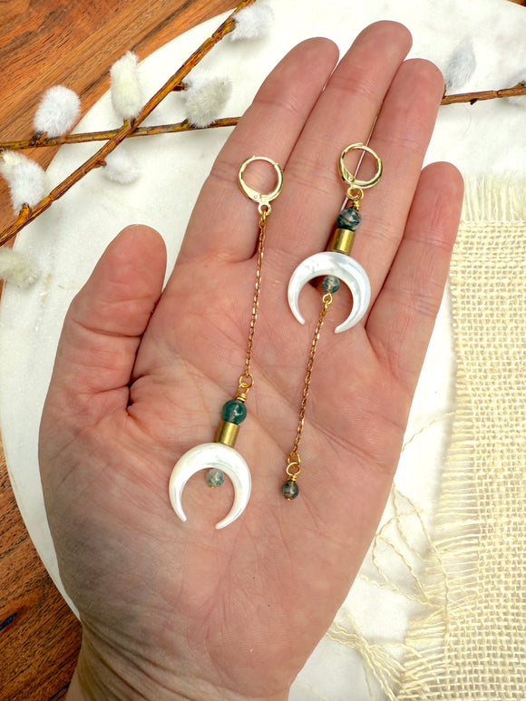 The Melisandra Earring - Moss Agate