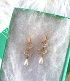 The Shannon Earring - Gold Pearl