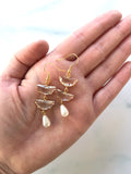 The Shannon Earring - Gold Pearl